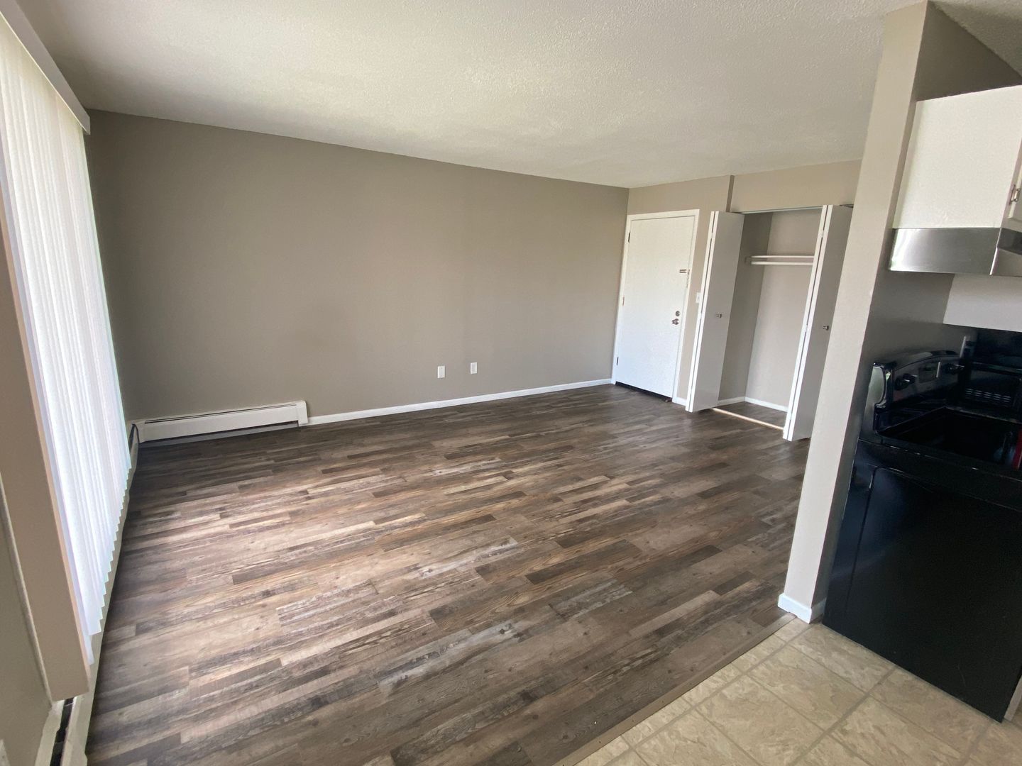 Vadnais Heights Apartment: 1053 County Rd D E