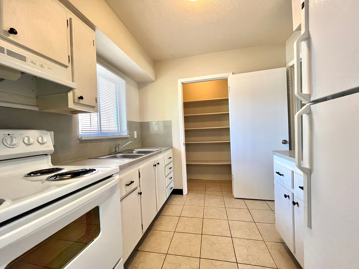 St. Petersburg Apartment: 600 76th Ave N