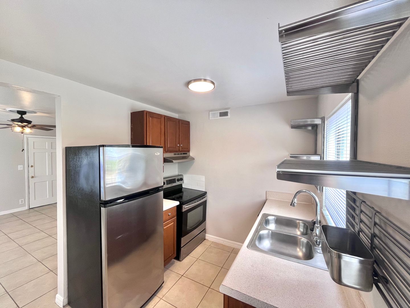 Tampa Apartment: 4002 S Manhattan Ave