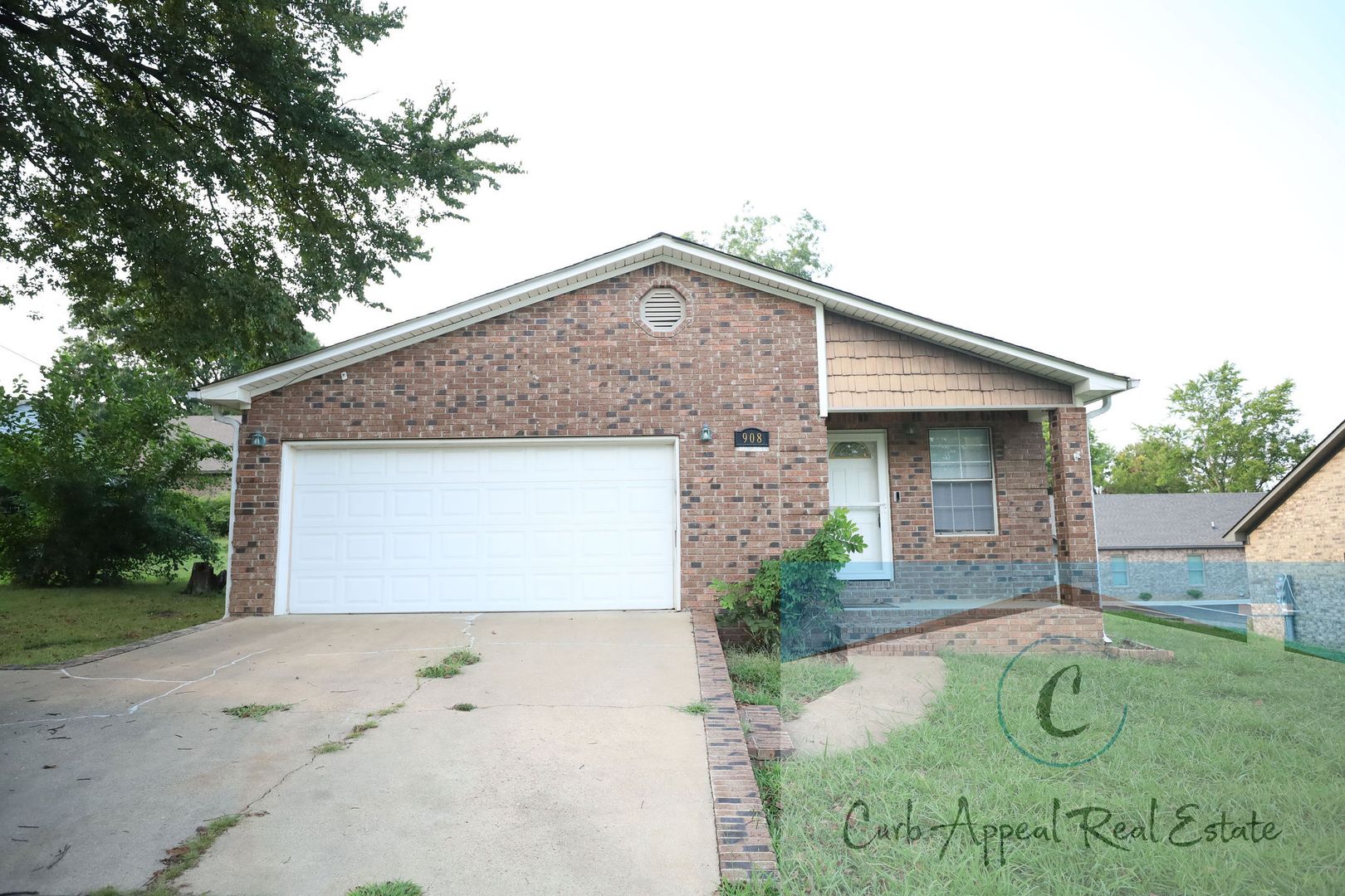 Jonesboro House: 908 E. Word