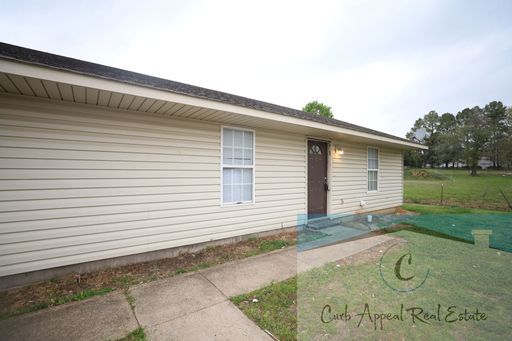 2 bed / 1 bath apartment - HUD accepted!!