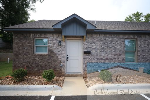 Brand new construction 2 bed 1 bath apartment - includes utlities, washer and dryer!! – photo 1