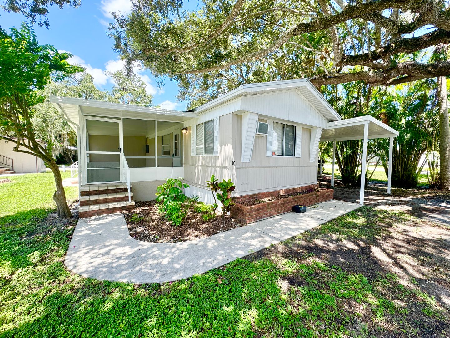 Naples Apartment: 1252 Henderson Creek Dr
