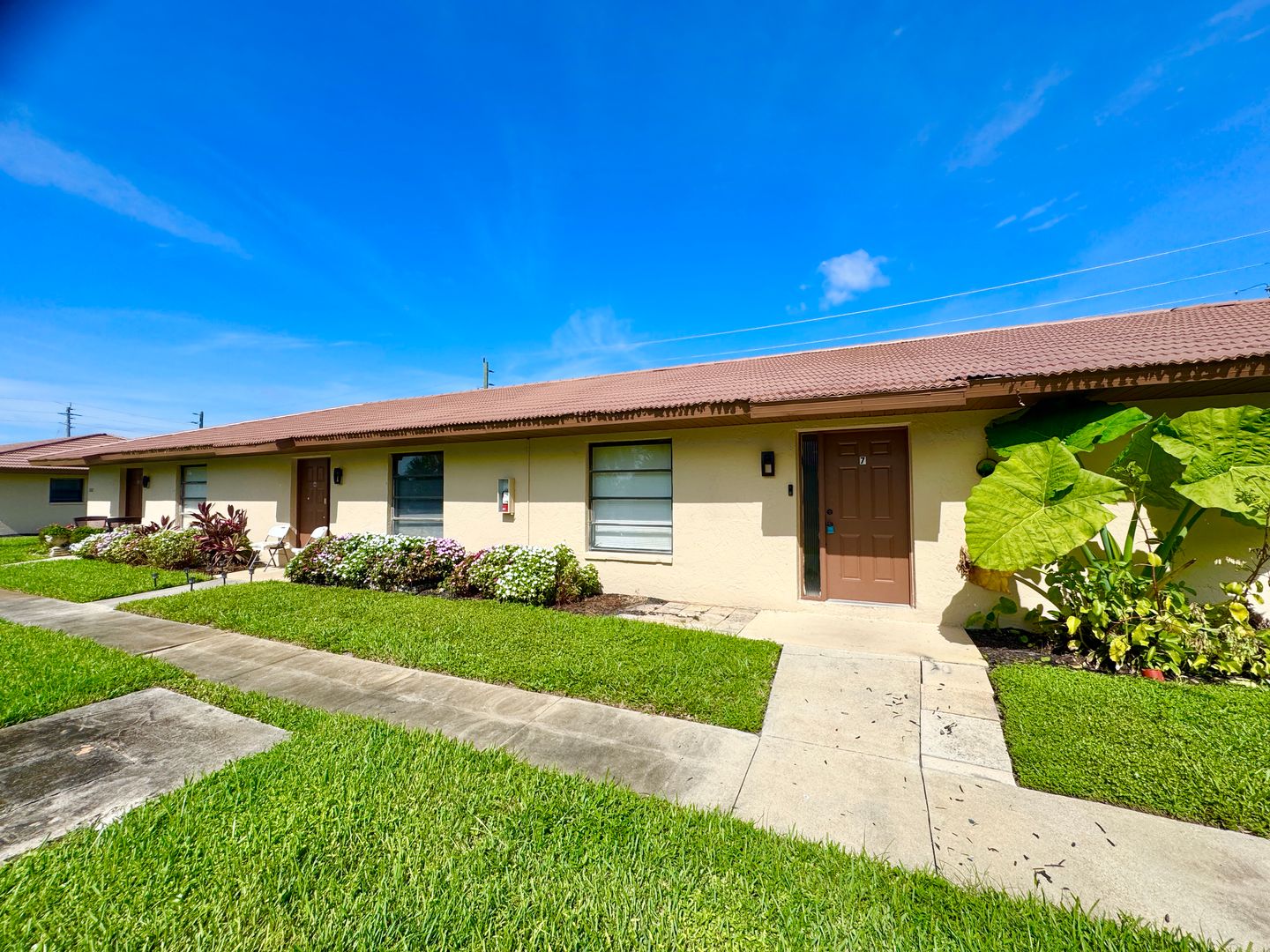 Naples Apartment: 3047 Tropicana Blvd