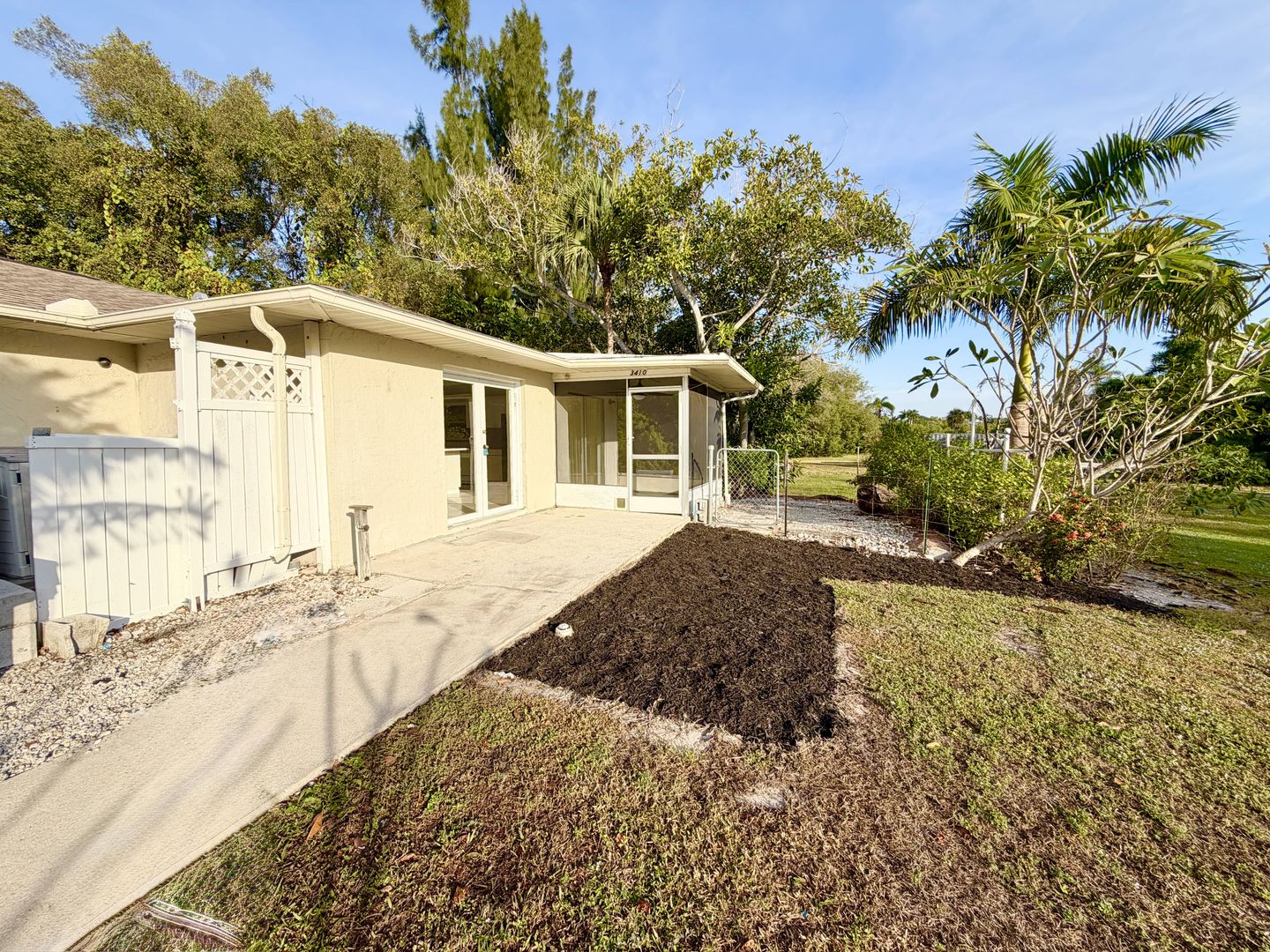 Bonita Springs House: 3410 Ketcham Court