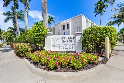 ** OLDE NAPLES ** 2 BED / 2 BATH - CONDO - DOWNTOWN - WALK TO THE BEACH - VACATION RENTAL – photo 1