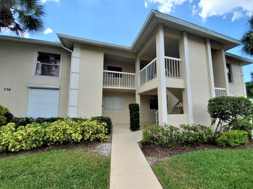 ** NEWCASTLE AT BERKSHIRE LAKES ** 2 BED / 2 BATH CONDO - GREAT LOCATION! - ANNUAL RENTAL – photo 1