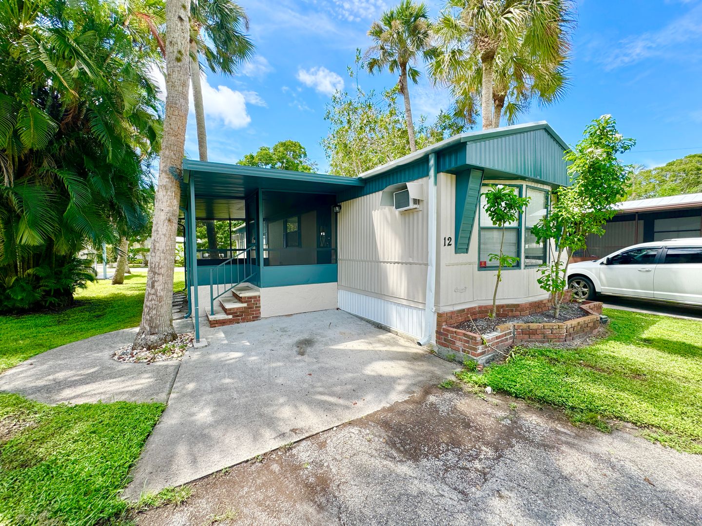 PIKUS (Henderson Creek - 1252 Henderson Creek Dr)