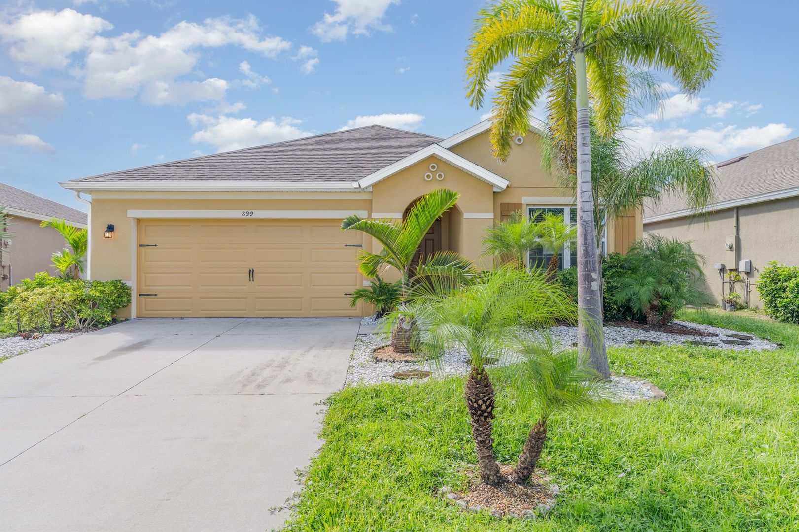 Titusville House: 899 Forest Trace Circle