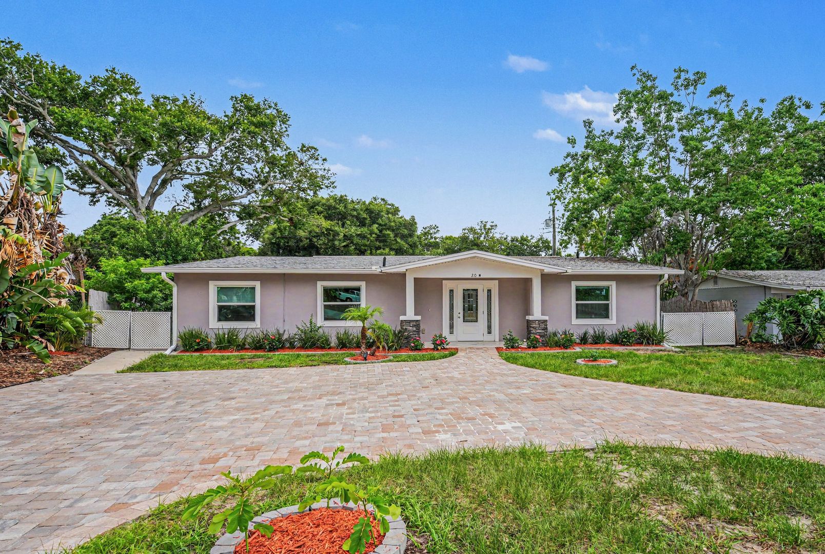 Rockledge House: 20 Hardee Circle North