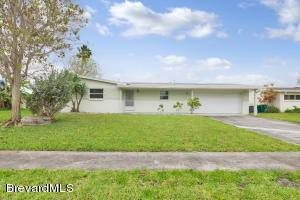 Merritt Island House: 205 Trinidad DR