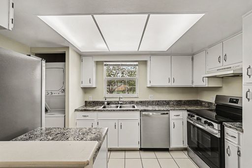 3135 Shady Dell LN #239 – photo 1