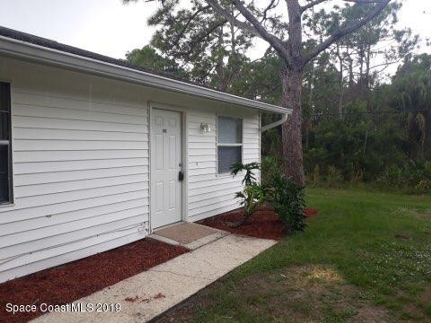palm bay Apartment: 1961 convair st