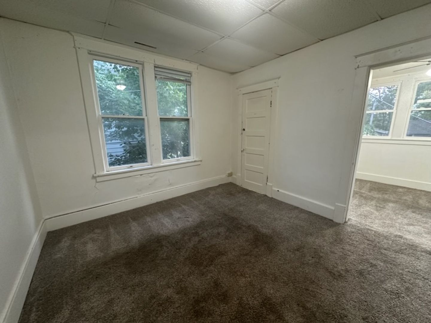 Cedar Rapids Apartment: 809 17th St SE