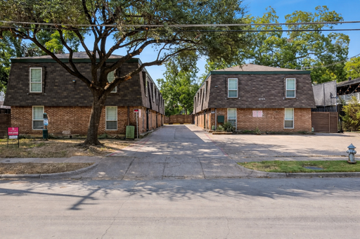 Welcome to the Junius Place Apartments – photo 1