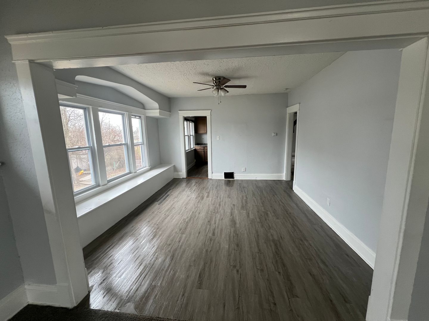 Cleveland Apartment: 957 Parkway Road