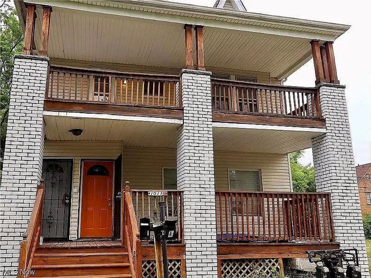 Cleveland Apartment: 10117 Somerset Avenue