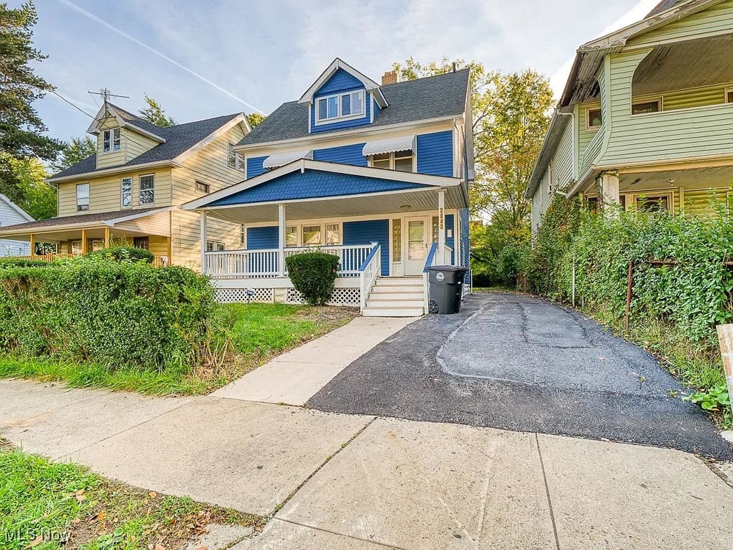 Cleveland House: 2943 E 130th St
