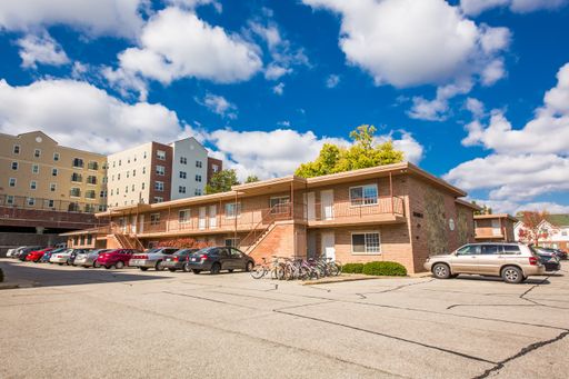 1 Bedroom within walking distance to Purdue University - Leasing for 2026-2027 – photo 1