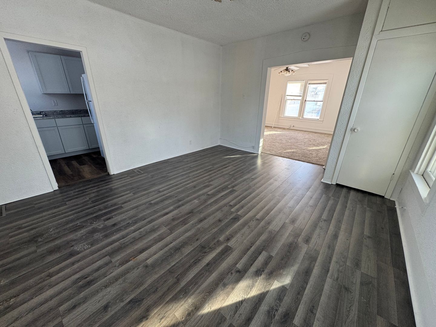 Cedar Falls Apartment: 321 W 5th