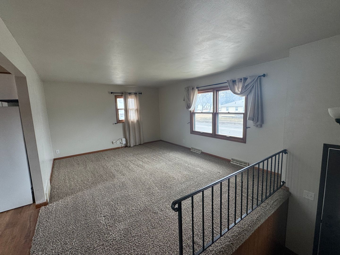 Waterloo House: 2510 W 9th Street