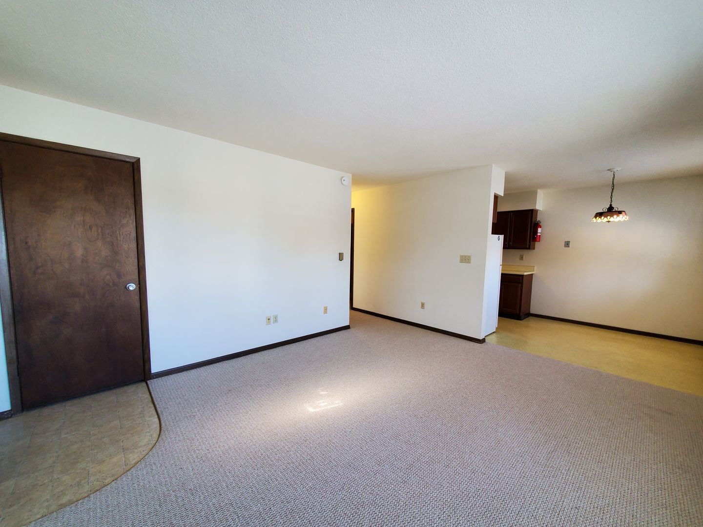 Cedar Falls Apartment: 112 Tremont Street