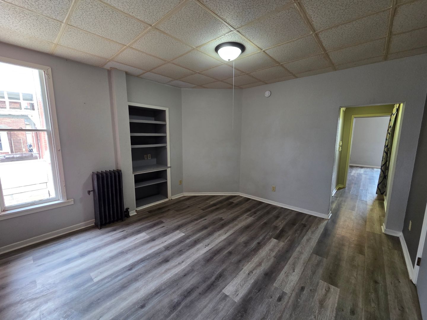 Waterloo Apartment: 223 Allen Street