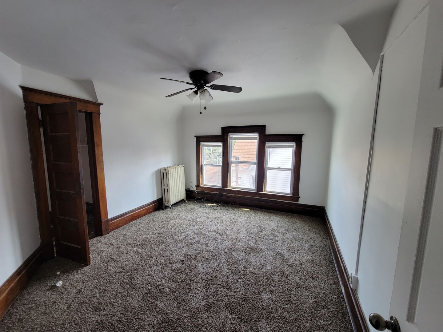 Cedar Falls Apartment: 2416 Olive Street