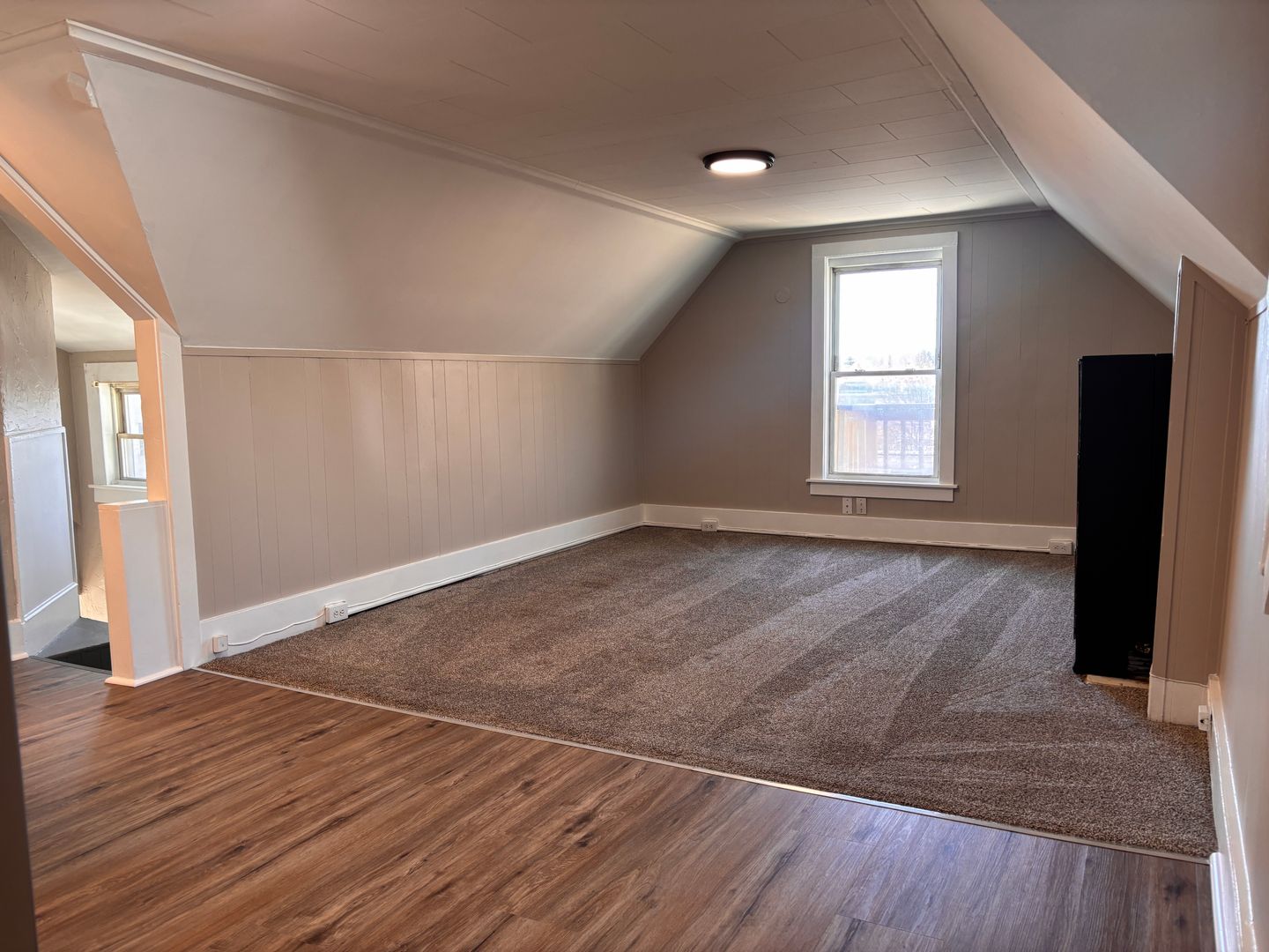 Laconia Apartment: 24 Baldwin St.