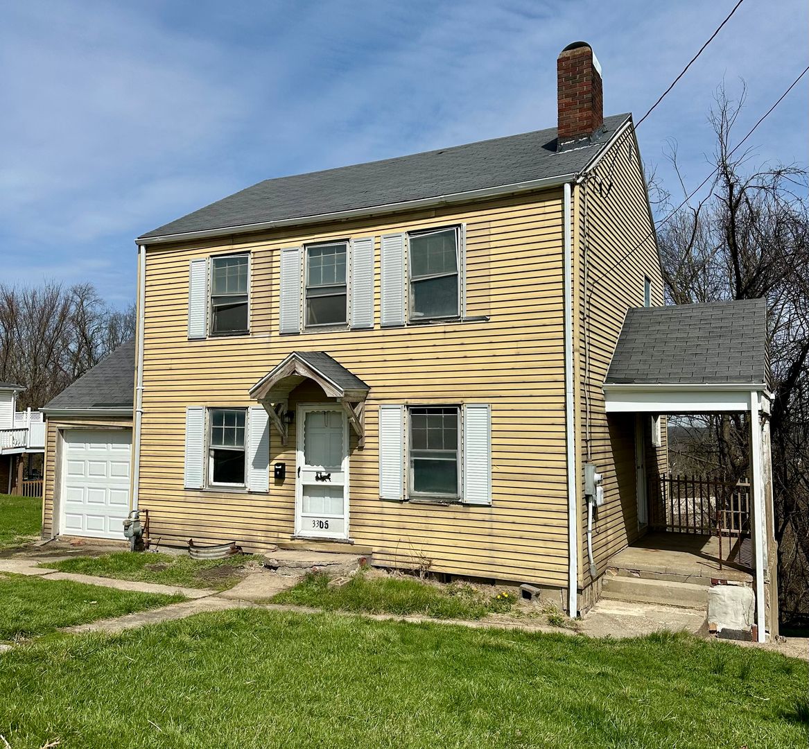 Steubenville House: 3305 Sunset Blvd.