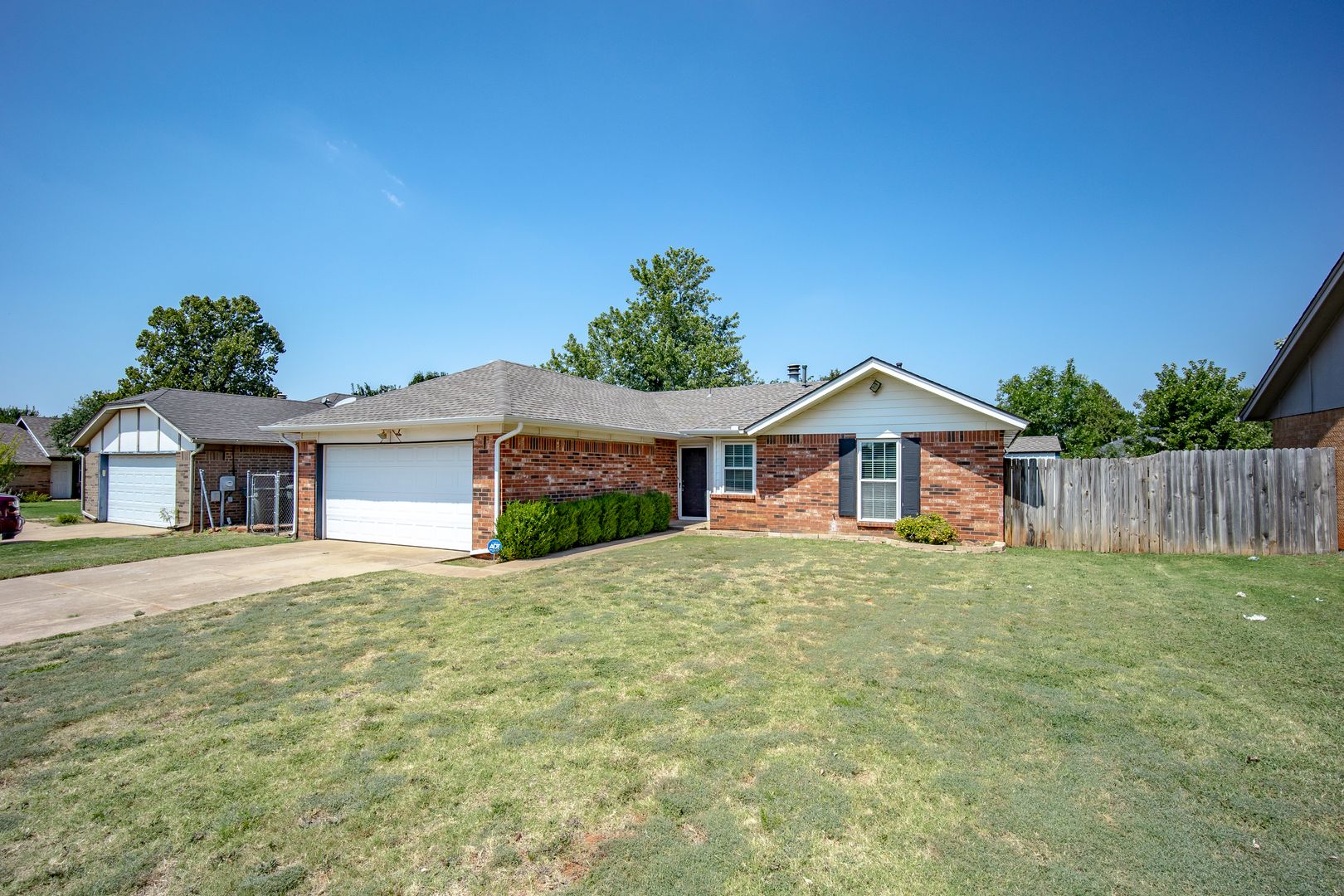 Edmond House: 2605 Pennington Ave