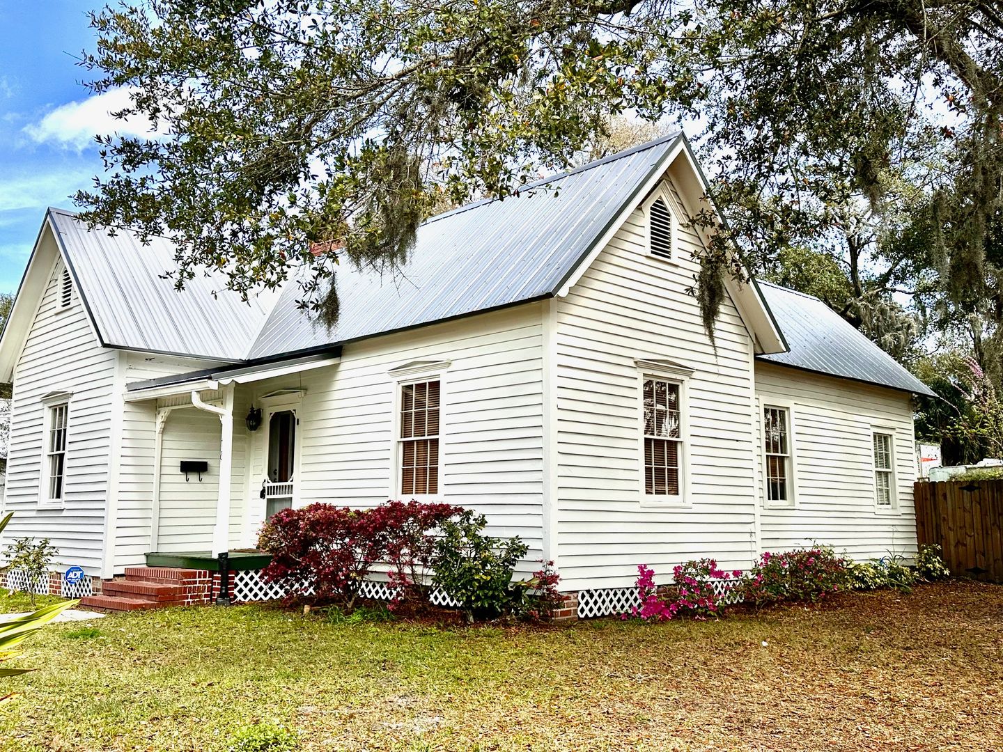 Fernandina Beach House: 430 S. 7th St.