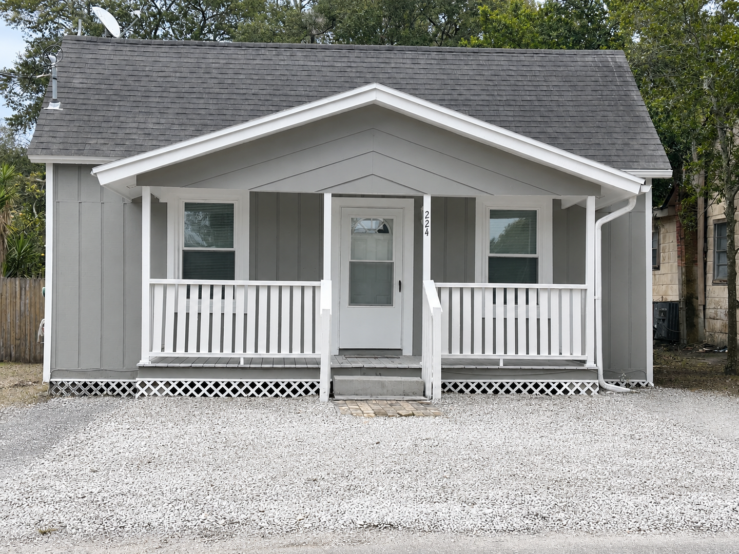 Fernandina Beach House: 224 Division St.