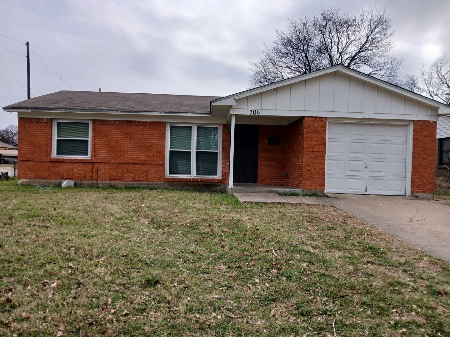 Dallas House: 706 Goldwood Dr