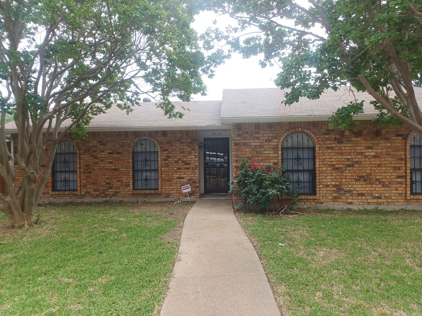 Garland House: 3726 Red Oak Drive