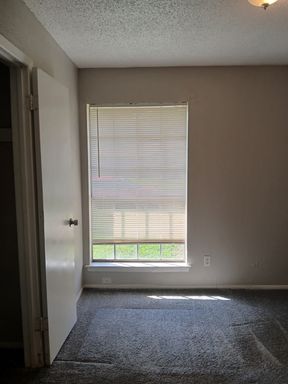 3422 Judge Dupree Dr., Dallas, TX 75241
