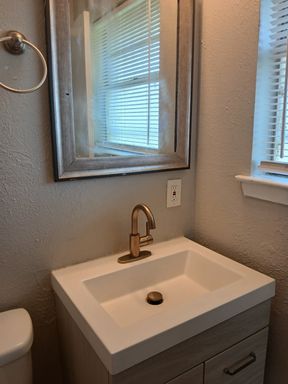 3422 Judge Dupree Dr., Dallas, TX 75241