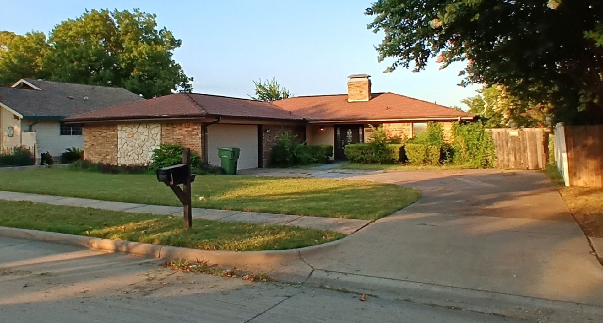 Garland House: 4106 Cedar Creek Drive