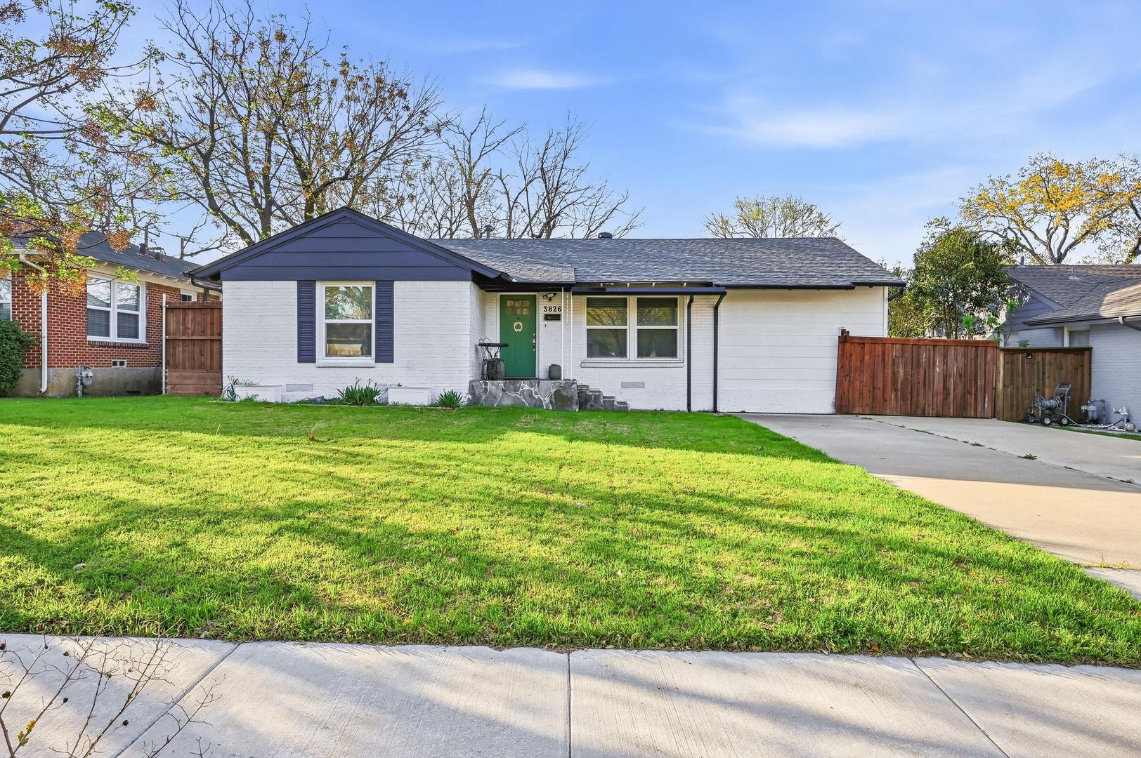 Dallas House: 3826 Lenel Drive