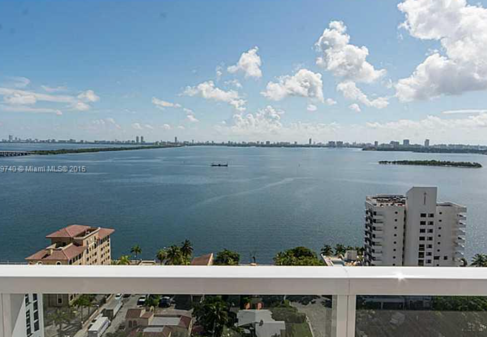 MIami Condo: 600 NE 27th St,