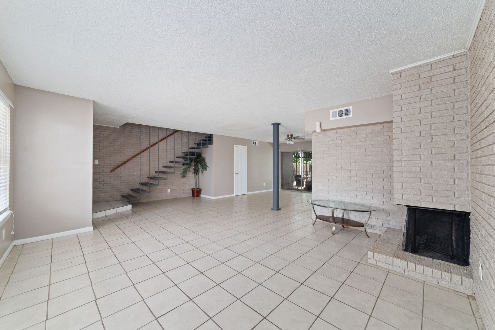 Houston Apartment: 8100 Leonora St