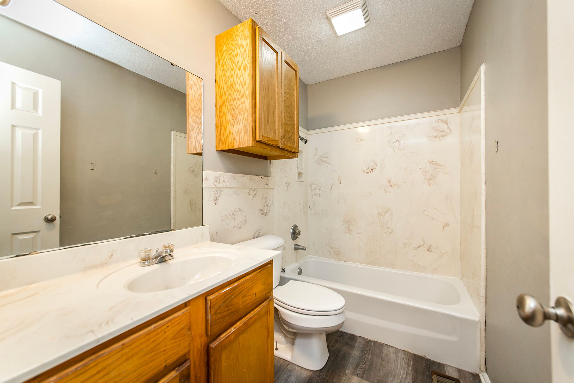 Crestview Apartments 14 of 19
