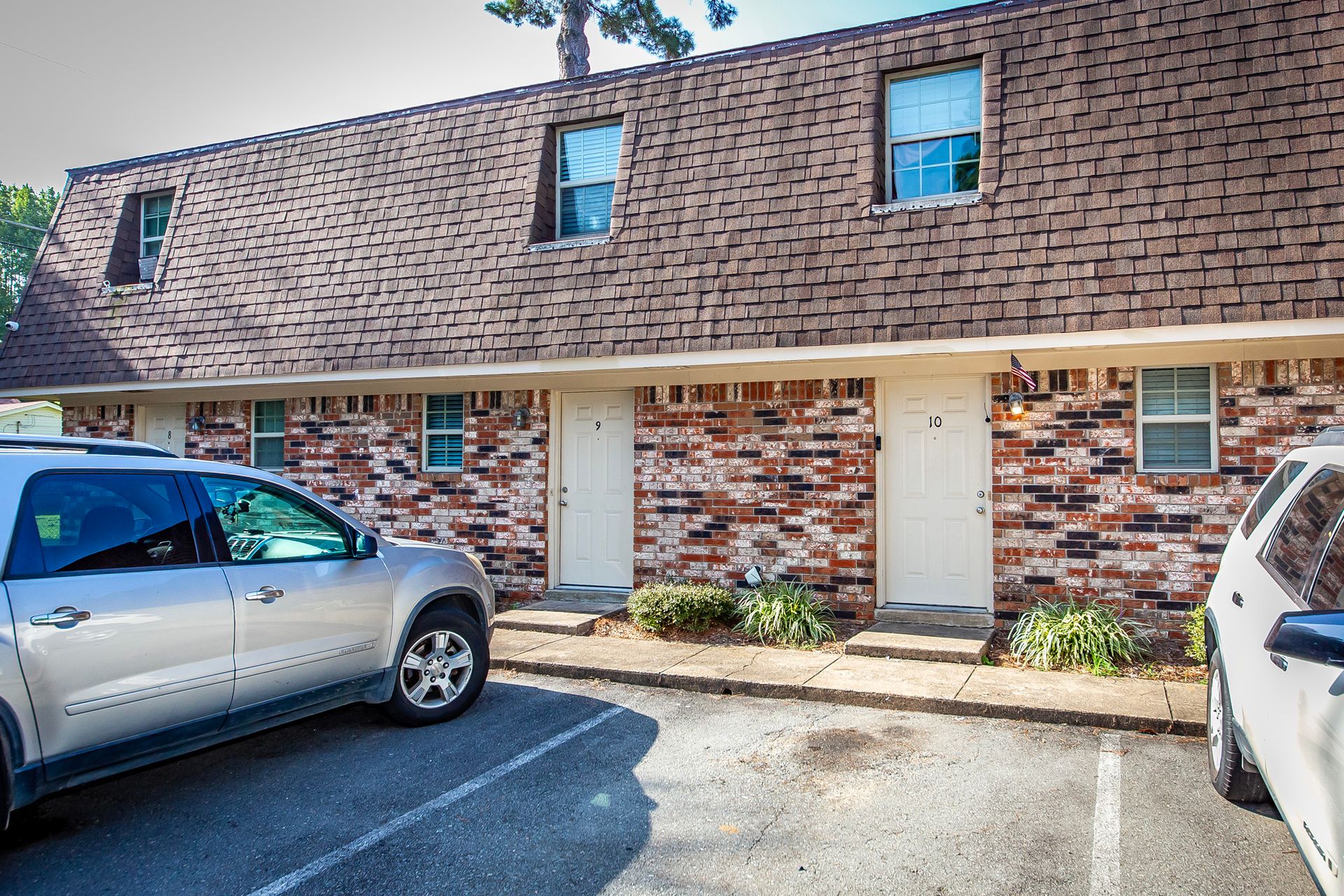 Crestview Apartments 2 of 12