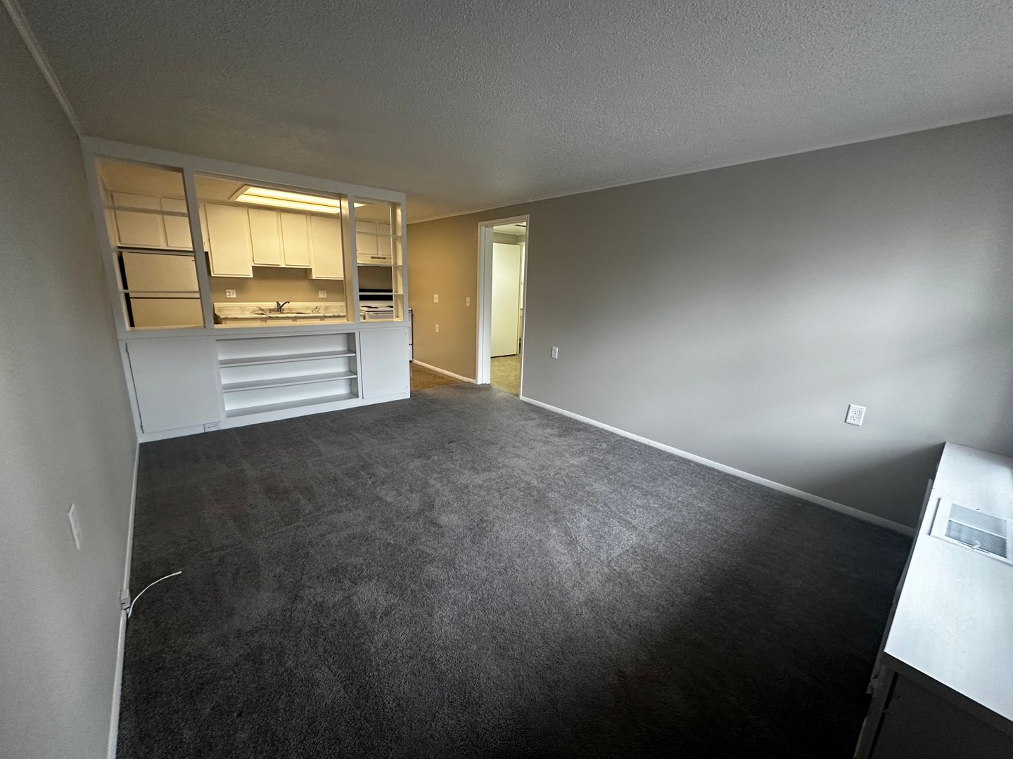 Fort Wayne Apartment: 6037 Ullyot Drive