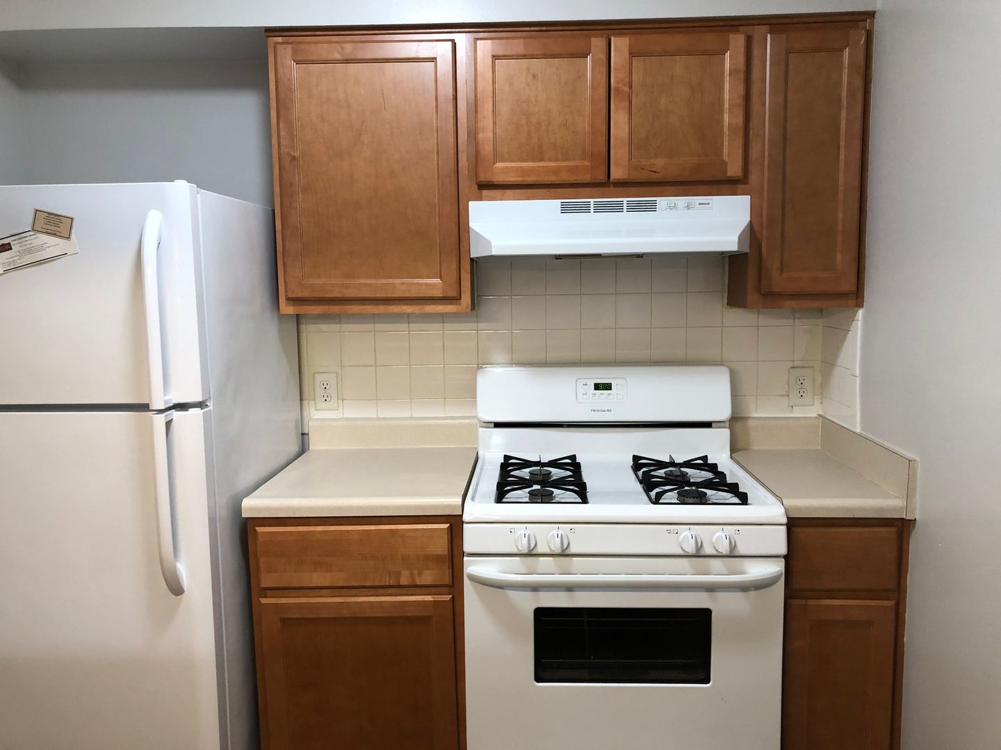 Fort Wayne Apartment: 5810 Meadows Dr.