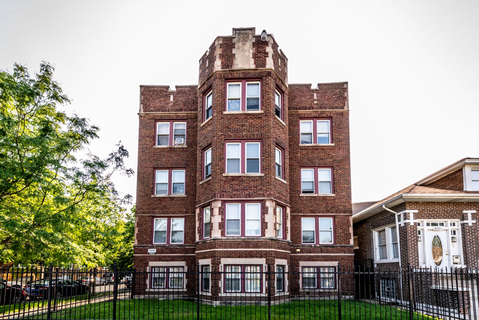 Chicago Apartment: 1415-25 W 80th