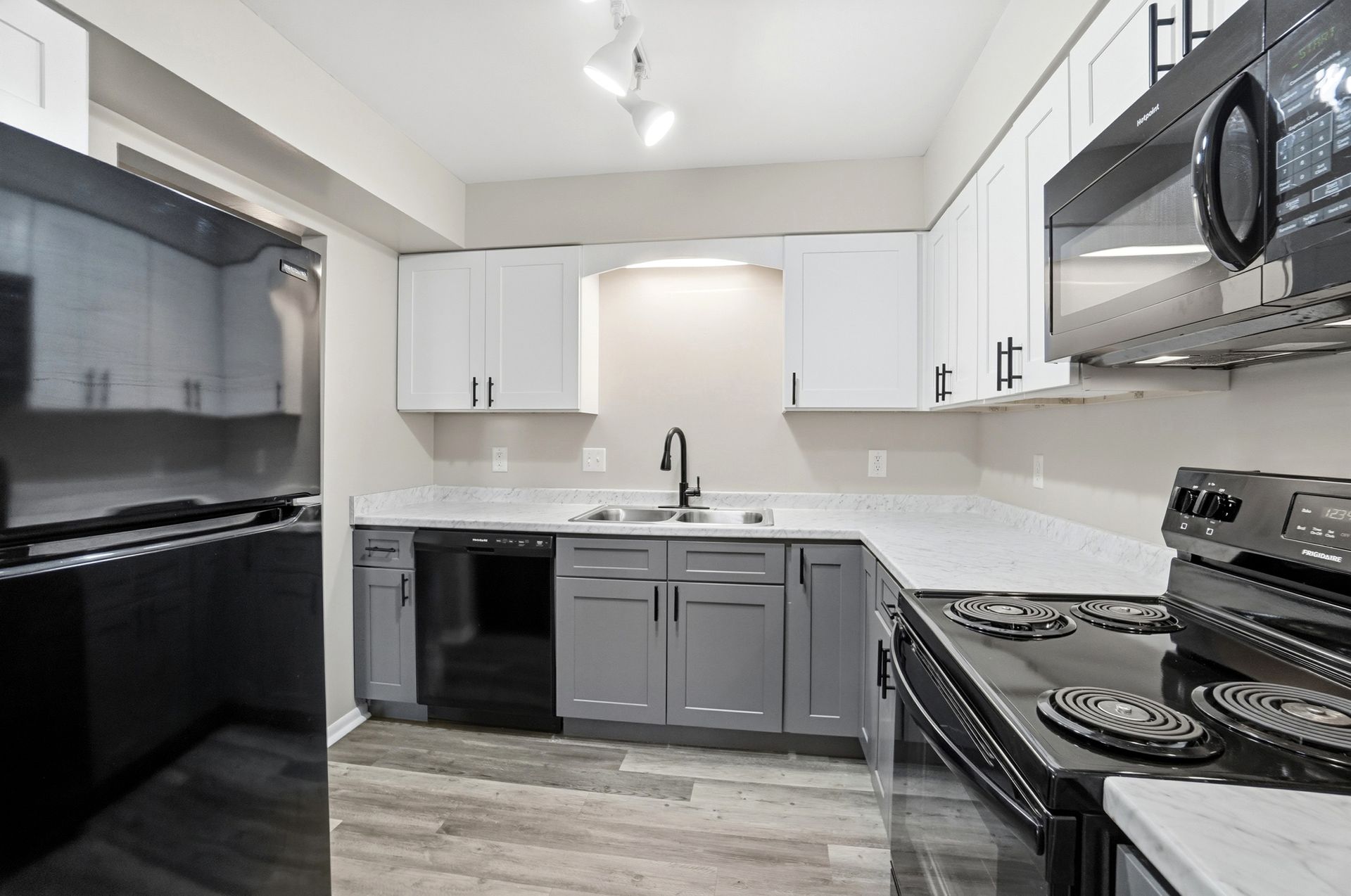 Northcrest Garden Apartments