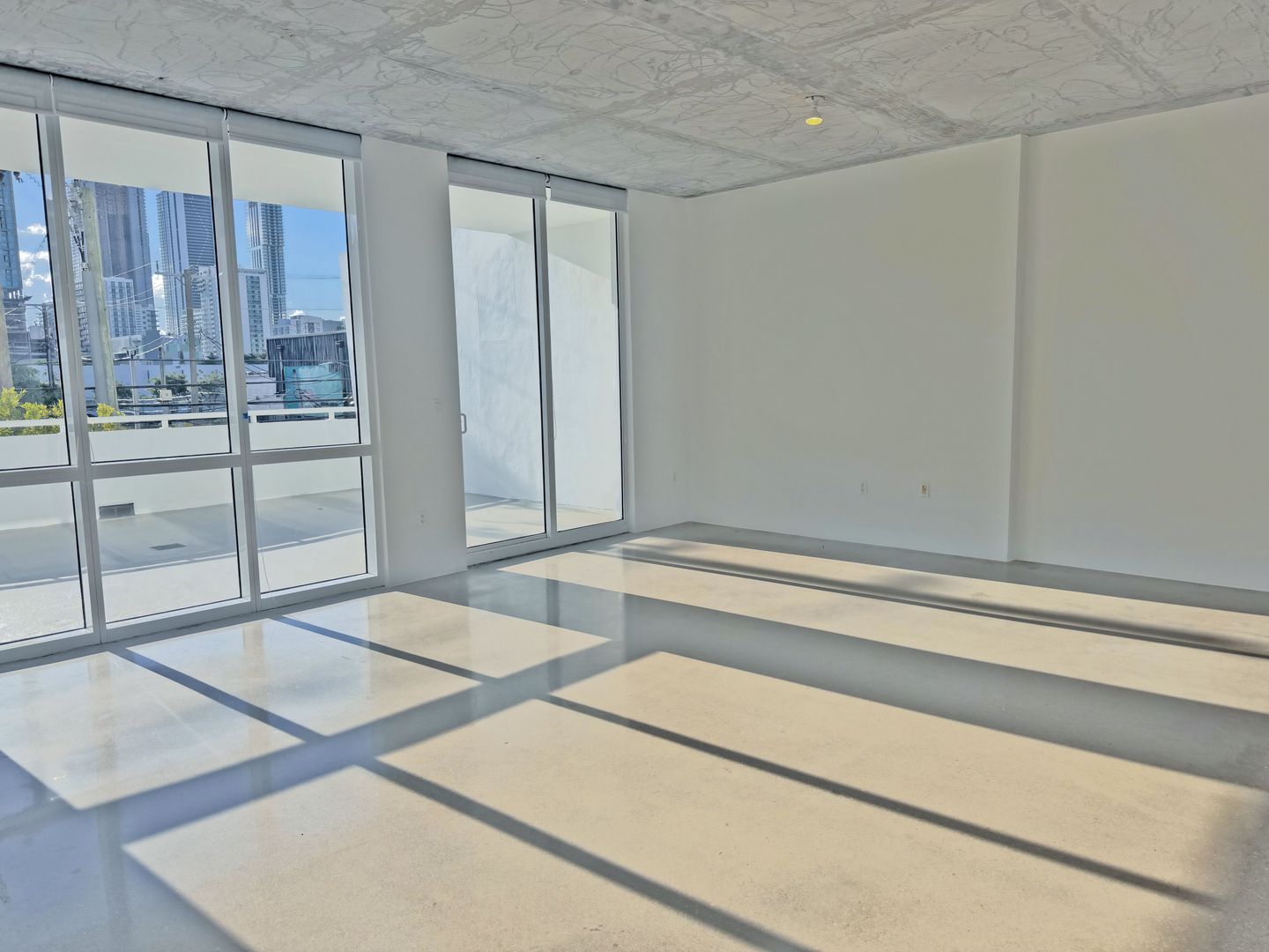 Miami Condo: 2700 N Miami Ave