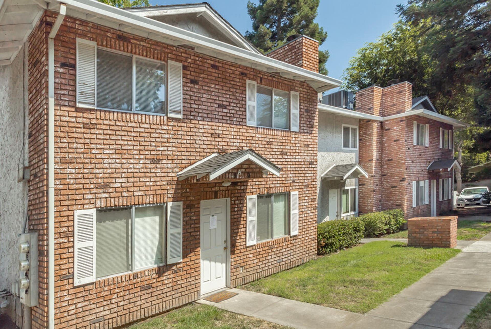 Chico Townhome: 647 West 4th Avenue - A