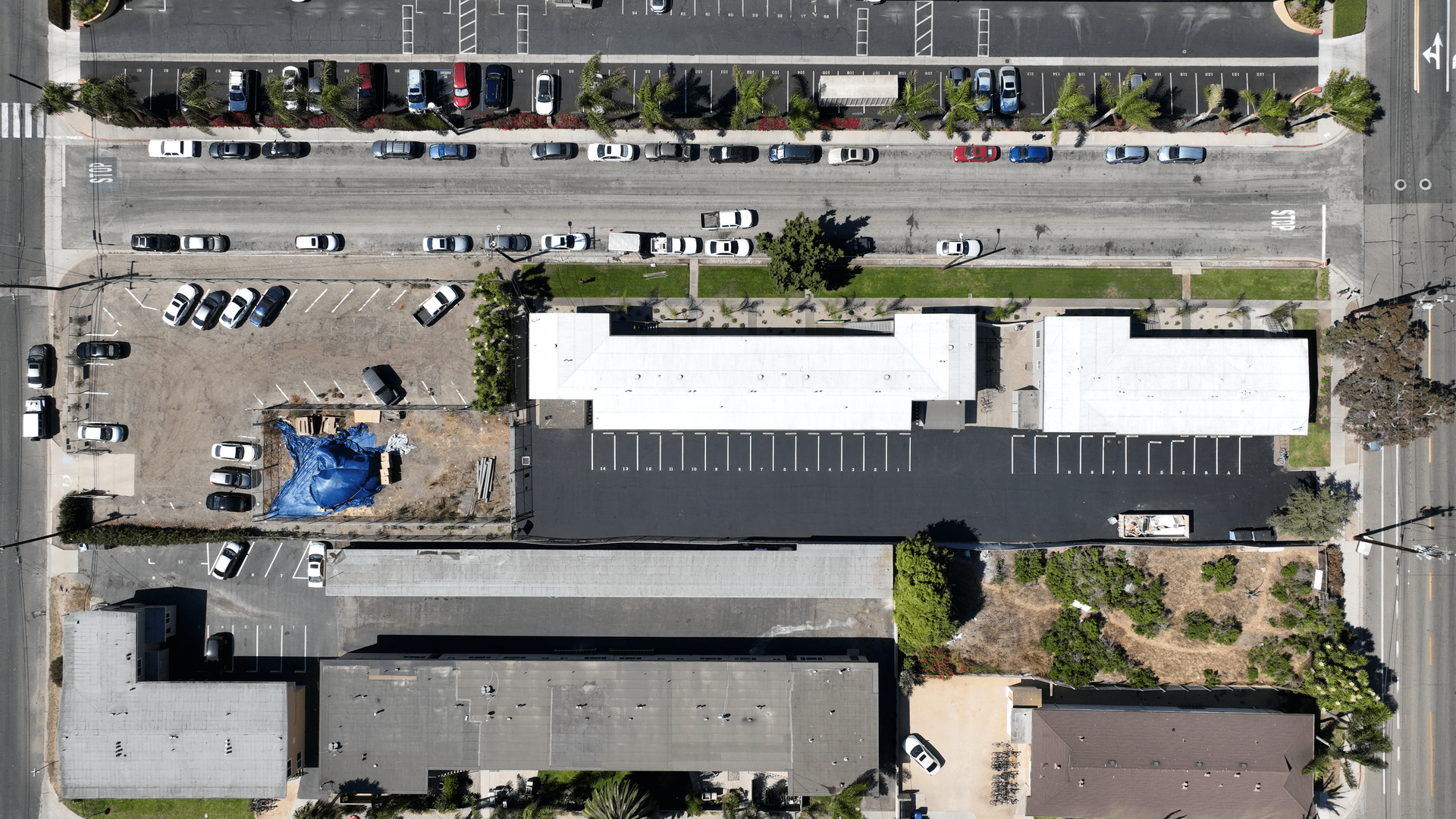 Goleta Apartment: 6587 Cervantes